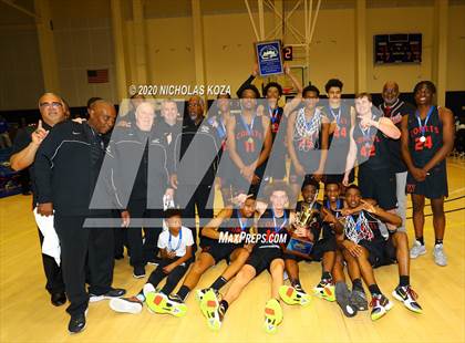 Thumbnail 3 in Westchester vs. Fairfax (CIF LAC Open Finals) photogallery.