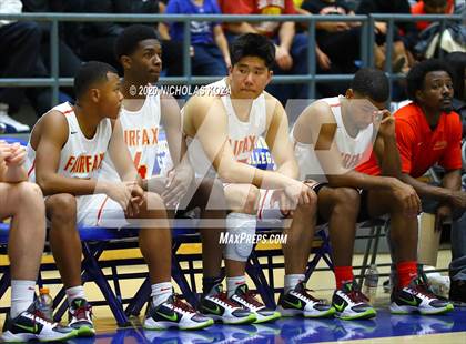 Thumbnail 2 in Westchester vs. Fairfax (CIF LAC Open Finals) photogallery.