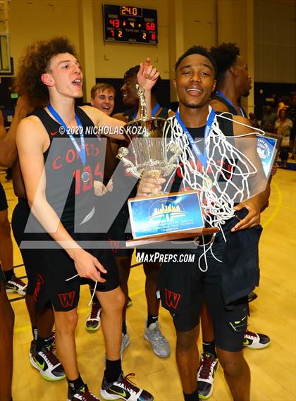Thumbnail 3 in Westchester vs. Fairfax (CIF LAC Open Finals) photogallery.