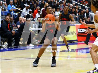Thumbnail 2 in Westchester vs. Fairfax (CIF LAC Open Finals) photogallery.