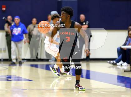 Thumbnail 3 in Westchester vs. Fairfax (CIF LAC Open Finals) photogallery.