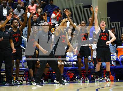 Thumbnail 2 in Westchester vs. Fairfax (CIF LAC Open Finals) photogallery.