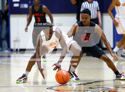 Thumbnail 2 in Westchester vs. Fairfax (CIF LAC Open Finals) photogallery.
