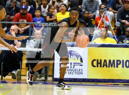 Thumbnail 1 in Westchester vs. Fairfax (CIF LAC Open Finals) photogallery.