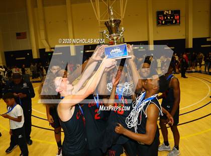 Thumbnail 1 in Westchester vs. Fairfax (CIF LAC Open Finals) photogallery.