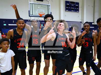Thumbnail 1 in Westchester vs. Fairfax (CIF LAC Open Finals) photogallery.