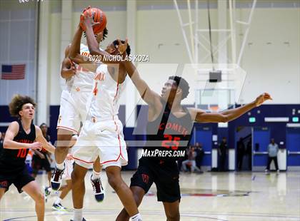 Thumbnail 3 in Westchester vs. Fairfax (CIF LAC Open Finals) photogallery.