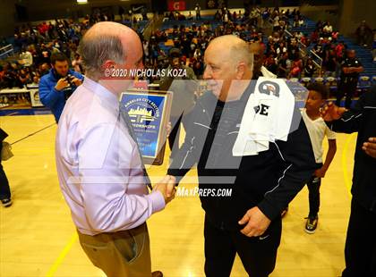 Thumbnail 2 in Westchester vs. Fairfax (CIF LAC Open Finals) photogallery.