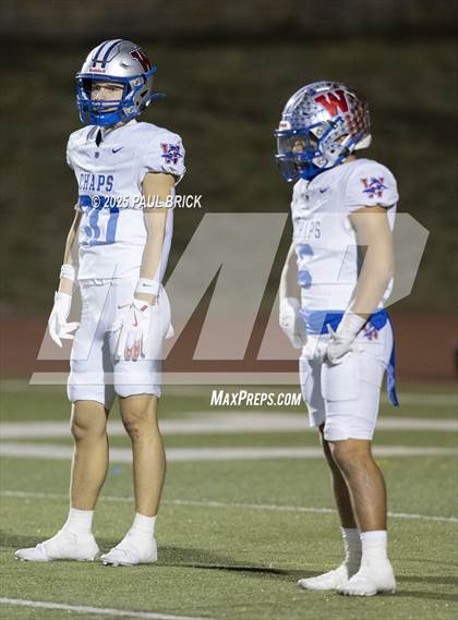 Thumbnail 1 in Westlake vs Vandegrift (UIL 6A D2 Football Bi-District) photogallery.