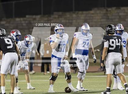 Thumbnail 3 in Westlake vs Vandegrift (UIL 6A D2 Football Bi-District) photogallery.