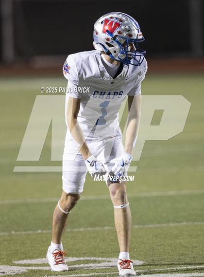 Thumbnail 3 in Westlake vs Vandegrift (UIL 6A D2 Football Bi-District) photogallery.