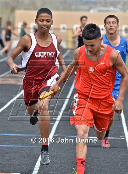 Thumbnail 3 in Taos Tiger Relays photogallery.