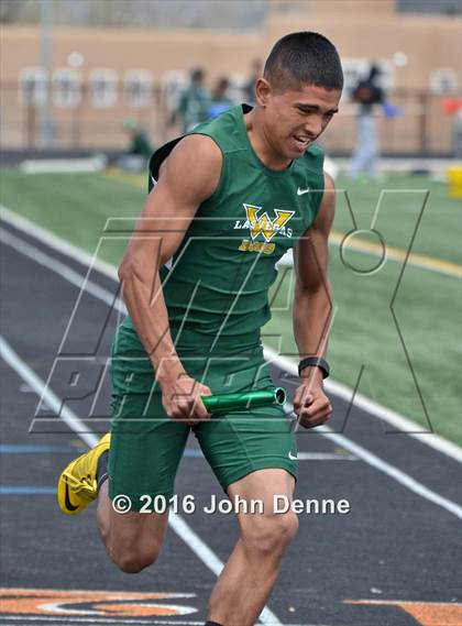 Thumbnail 2 in Taos Tiger Relays photogallery.