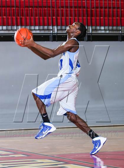 Thumbnail 1 in Rockwall vs. Wilmer-Hutchins (Metroplex Challenge) photogallery.