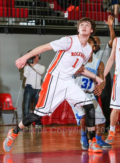 Thumbnail 3 in Rockwall vs. Wilmer-Hutchins (Metroplex Challenge) photogallery.