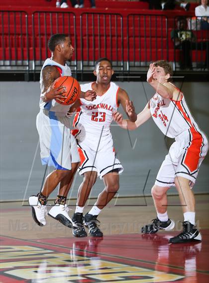 Thumbnail 3 in Rockwall vs. Wilmer-Hutchins (Metroplex Challenge) photogallery.
