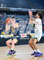 Photo from the gallery "Bellevue vs. Timberline (WIAA Round of 12)"