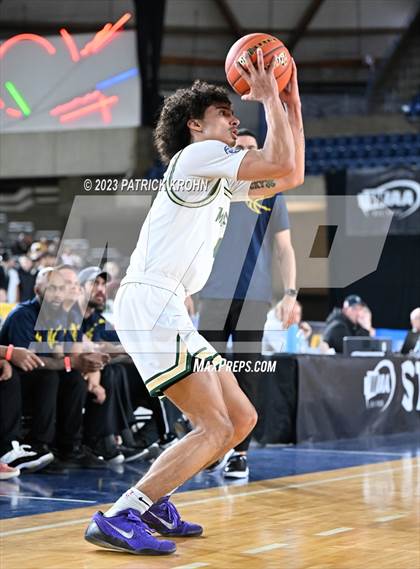 Thumbnail 3 in Bellevue vs. Timberline (WIAA Round of 12) photogallery.