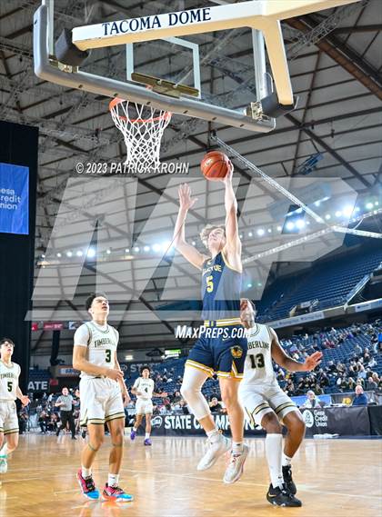 Thumbnail 3 in Bellevue vs. Timberline (WIAA Round of 12) photogallery.