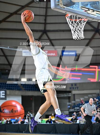 Thumbnail 1 in Bellevue vs. Timberline (WIAA Round of 12) photogallery.