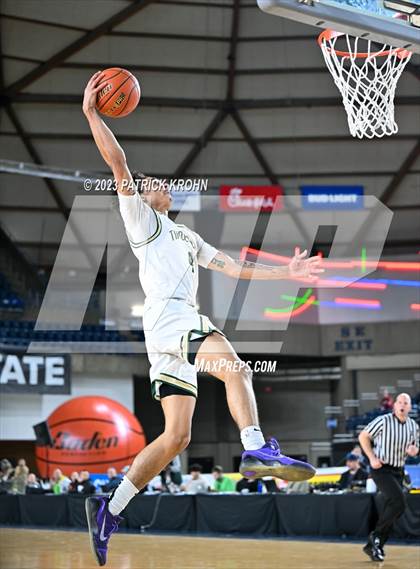 Thumbnail 3 in Bellevue vs. Timberline (WIAA Round of 12) photogallery.