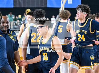 Thumbnail 1 in Bellevue vs. Timberline (WIAA Round of 12) photogallery.