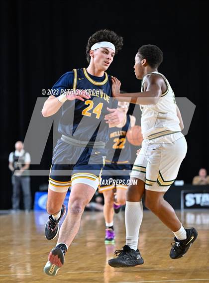 Thumbnail 1 in Bellevue vs. Timberline (WIAA Round of 12) photogallery.