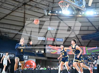 Thumbnail 1 in Bellevue vs. Timberline (WIAA Round of 12) photogallery.