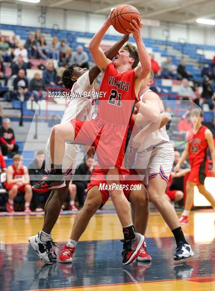 Thumbnail 2 in Huntington North @ Kokomo photogallery.