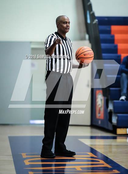 Thumbnail 1 in Calabasas vs Royal (4th Annual West Valley Thanksgiving Tip-Off Classic) photogallery.