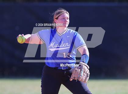 Thumbnail 1 in Maiden @ Bunker Hill photogallery.