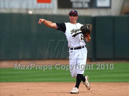 Thumbnail 1 in THSBA All-Stars 1A-3A (North vs South) photogallery.
