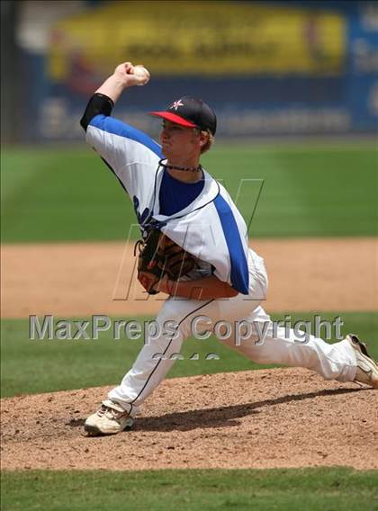Thumbnail 2 in THSBA All-Stars 1A-3A (North vs South) photogallery.