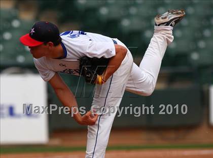 Thumbnail 2 in THSBA All-Stars 1A-3A (North vs South) photogallery.