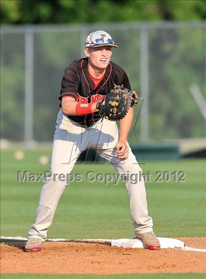 Thumbnail 2 in Wolfe City vs. Trenton (UIL 1A Region 2 Quarterfinal Playoff) photogallery.