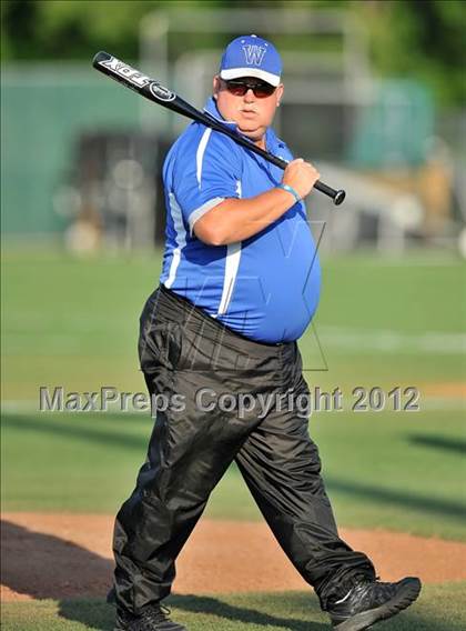 Thumbnail 1 in Wolfe City vs. Trenton (UIL 1A Region 2 Quarterfinal Playoff) photogallery.
