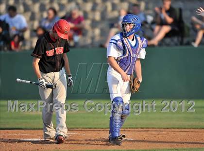 Thumbnail 3 in Wolfe City vs. Trenton (UIL 1A Region 2 Quarterfinal Playoff) photogallery.