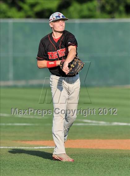 Thumbnail 2 in Wolfe City vs. Trenton (UIL 1A Region 2 Quarterfinal Playoff) photogallery.