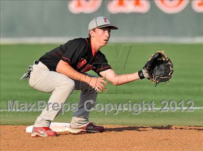 Thumbnail 1 in Wolfe City vs. Trenton (UIL 1A Region 2 Quarterfinal Playoff) photogallery.
