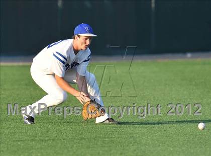 Thumbnail 1 in Wolfe City vs. Trenton (UIL 1A Region 2 Quarterfinal Playoff) photogallery.