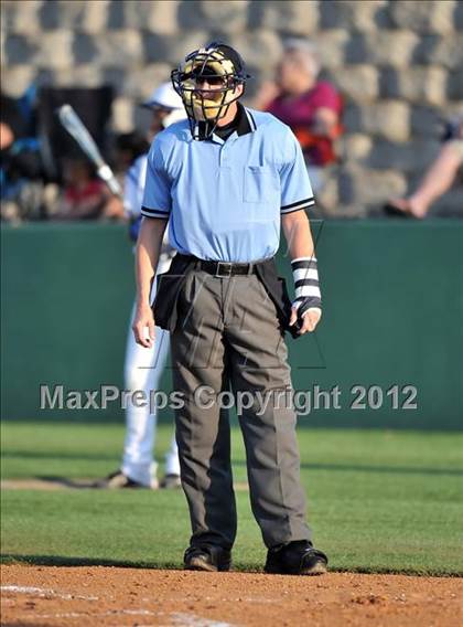 Thumbnail 2 in Wolfe City vs. Trenton (UIL 1A Region 2 Quarterfinal Playoff) photogallery.
