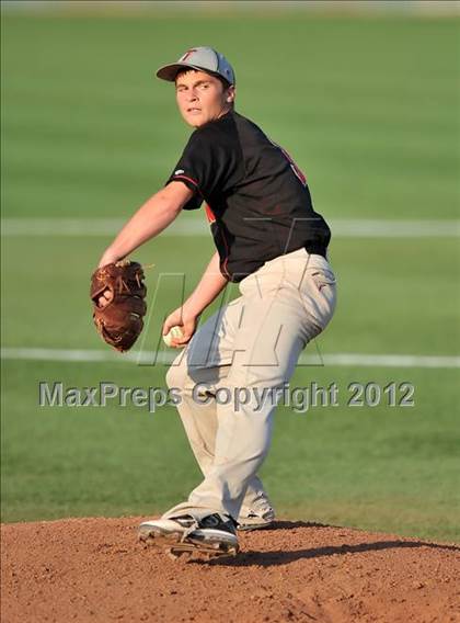 Thumbnail 2 in Wolfe City vs. Trenton (UIL 1A Region 2 Quarterfinal Playoff) photogallery.