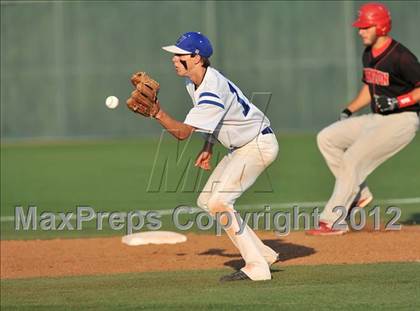 Thumbnail 3 in Wolfe City vs. Trenton (UIL 1A Region 2 Quarterfinal Playoff) photogallery.