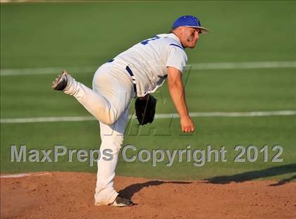Thumbnail 2 in Wolfe City vs. Trenton (UIL 1A Region 2 Quarterfinal Playoff) photogallery.
