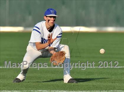 Thumbnail 2 in Wolfe City vs. Trenton (UIL 1A Region 2 Quarterfinal Playoff) photogallery.