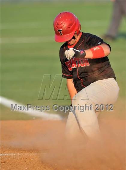 Thumbnail 3 in Wolfe City vs. Trenton (UIL 1A Region 2 Quarterfinal Playoff) photogallery.