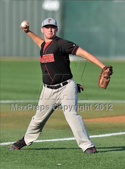 Thumbnail 2 in Wolfe City vs. Trenton (UIL 1A Region 2 Quarterfinal Playoff) photogallery.