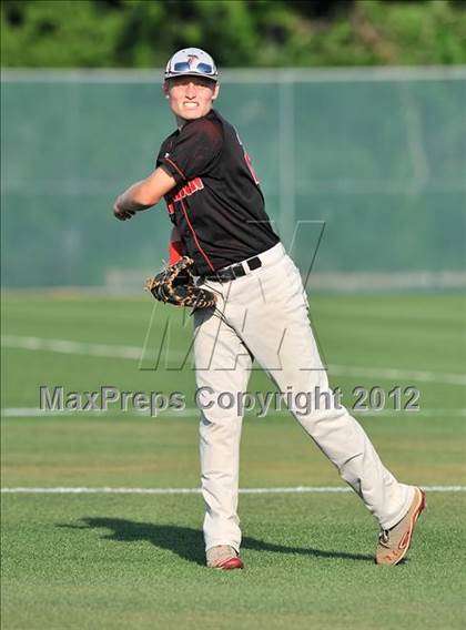 Thumbnail 2 in Wolfe City vs. Trenton (UIL 1A Region 2 Quarterfinal Playoff) photogallery.