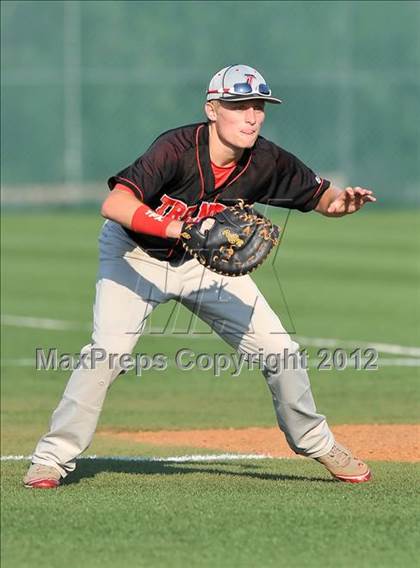 Thumbnail 1 in Wolfe City vs. Trenton (UIL 1A Region 2 Quarterfinal Playoff) photogallery.
