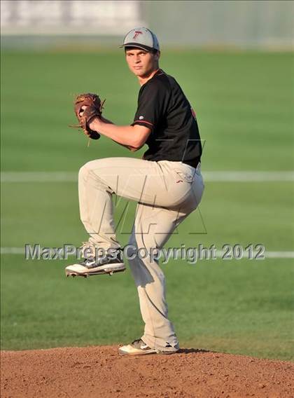 Thumbnail 1 in Wolfe City vs. Trenton (UIL 1A Region 2 Quarterfinal Playoff) photogallery.